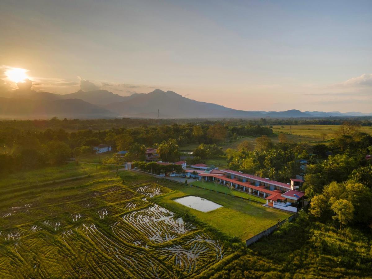 Elephyard Retreat Ξενοδοχείο Mahiyanganaya Εξωτερικό φωτογραφία